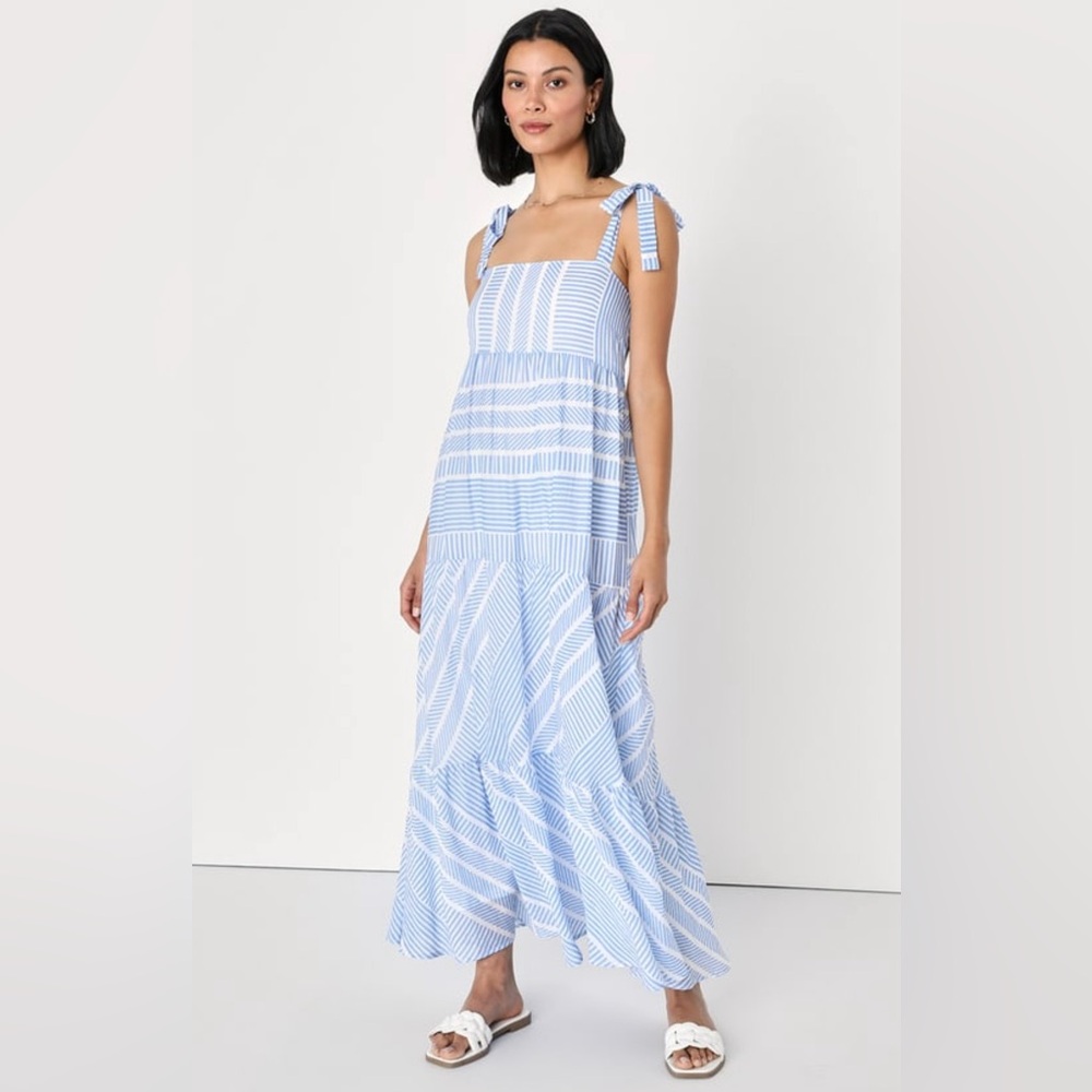 Lulu’s Bahamas Whit & Blue Print Tie-Strap Maxi dress